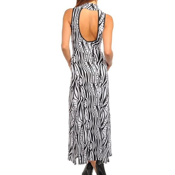 Dress High Turtle Neck Cutout Striped rainbow - Picture 2 of 7